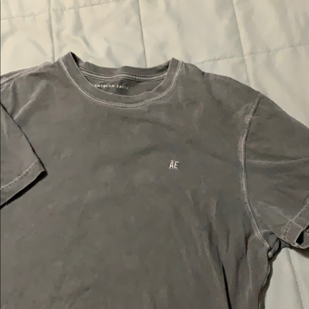 Men’s American Eagle short sleeve shirt size large